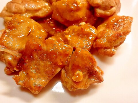 簡単中華　鶏もも肉の味噌ピーナッツ炒め